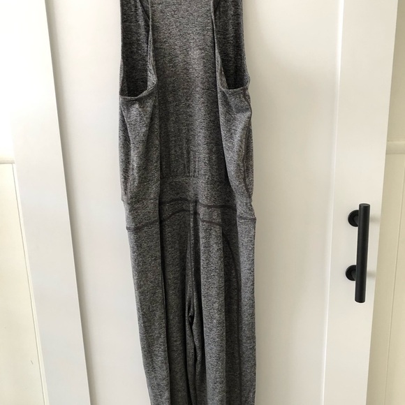 Sweaty Betty Gray Jumpsuit 16 - Picture 9 of 11